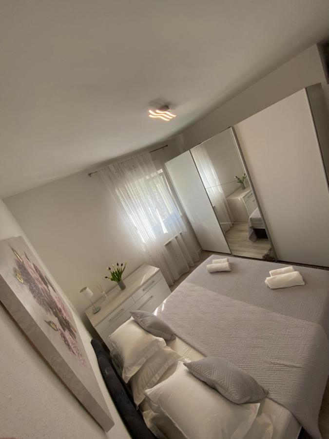 Apartman Antonio Baska Voda Ngoại thất bức ảnh